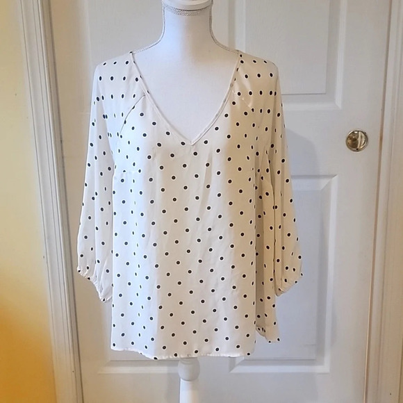 MINT - TORRID 3/4 SLEEVE TOP (sz Torrid 00 or 10/12) - Picture 1 of 4